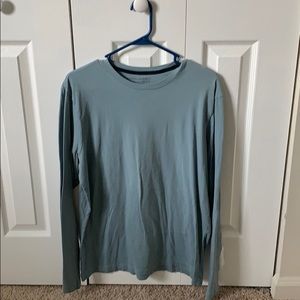 Banana Republic Long Sleeve Tshirt